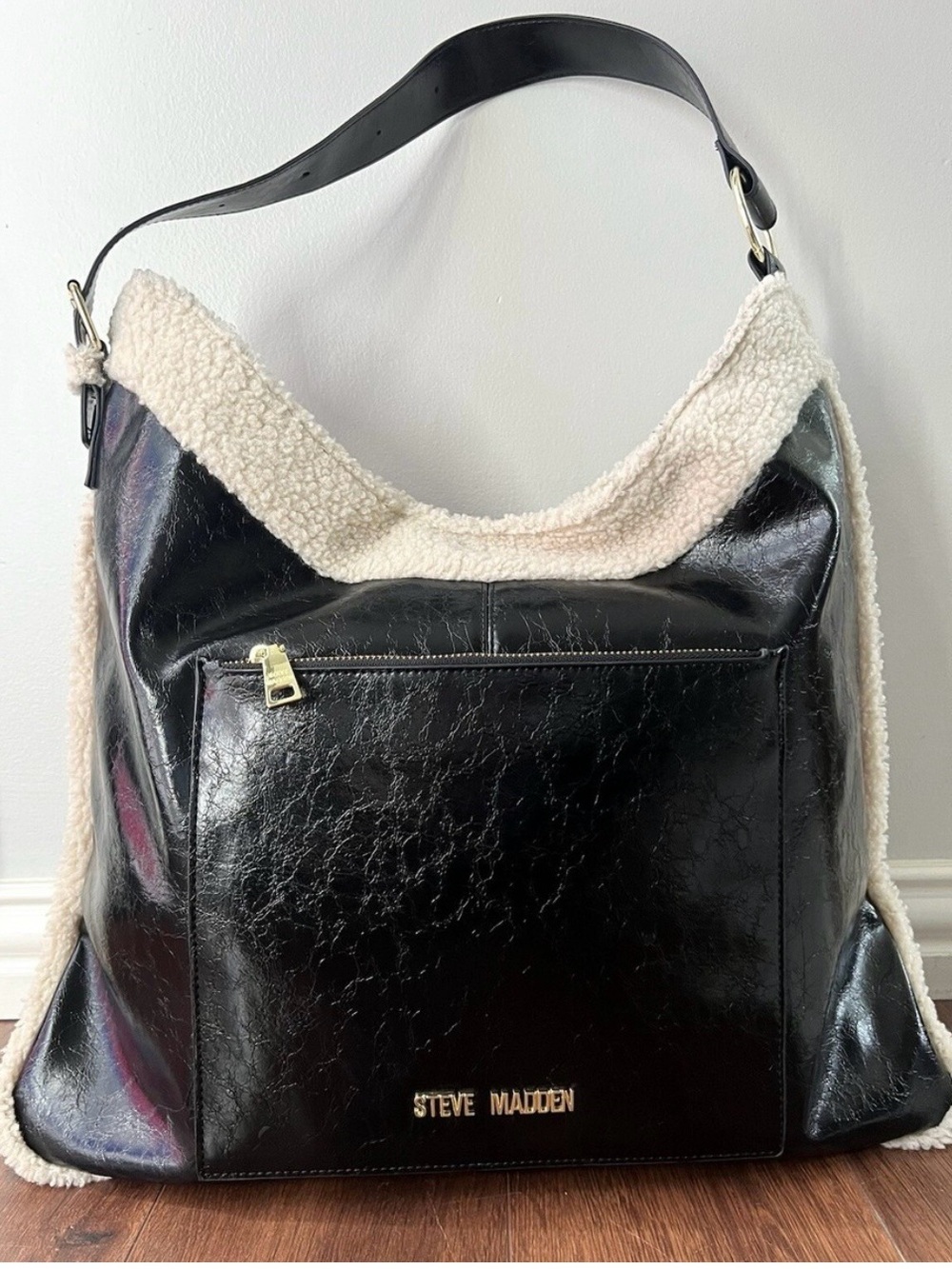 Steve Madden Black Shoulder Bag with Cream Sherpa Trim